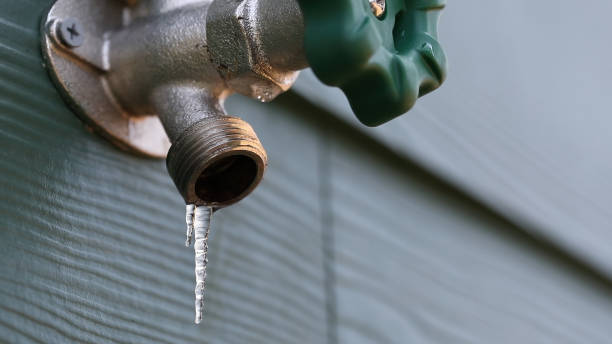 Best Clogged Drain Plumber  in Blue Hills, CT